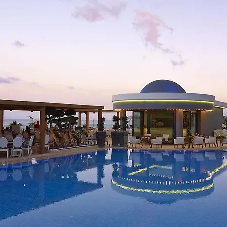 Semesteranläggning (resort) Mitsis Selection Alila 5*